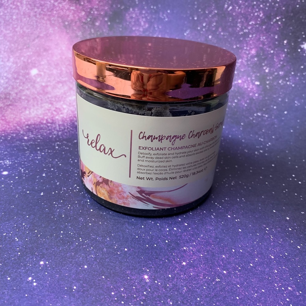 Manna Kadar relax champagne charcoal scrub